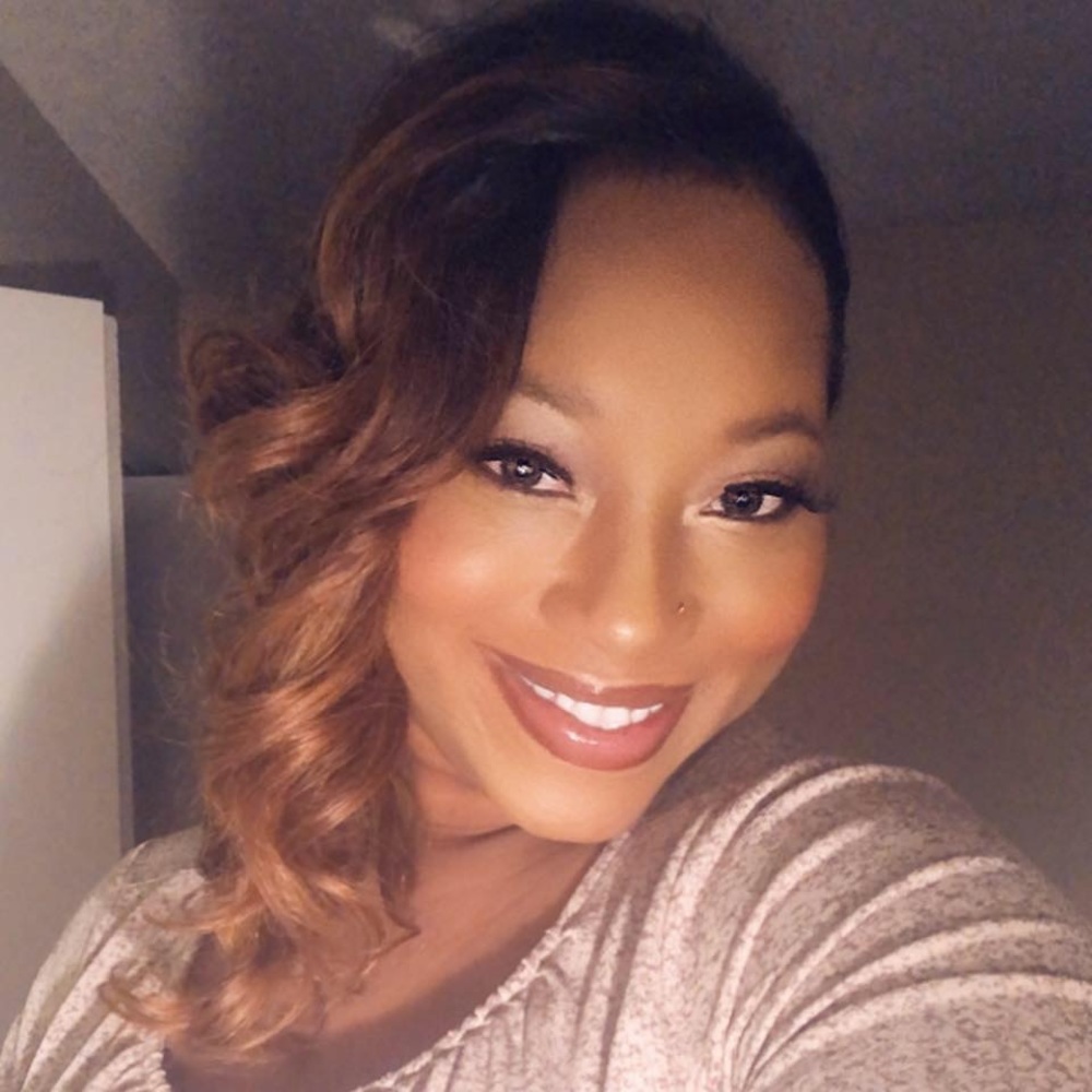 Meet your Posher, Ladyangela